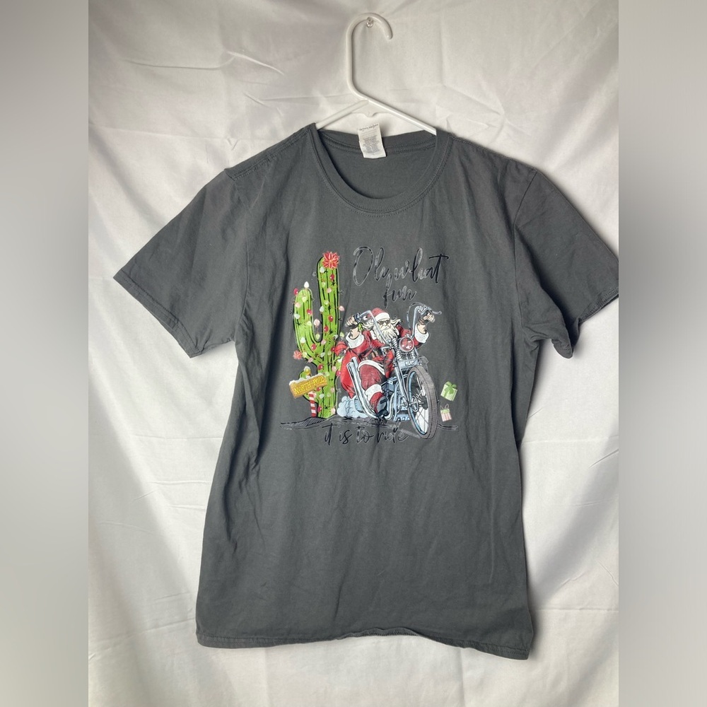 Oh what fun‎ it is to ride! Santa riding motorcycle Christmas t-shirt medium
